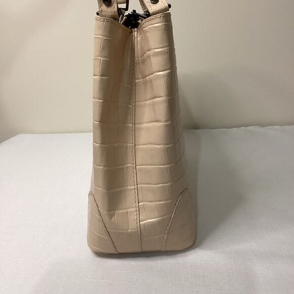 Divina Firenze Croc Embossed Beige Handbag - Picture 4 of 15